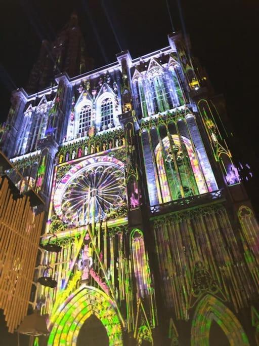 Charme Vintage Proche De La Cathedrale Le Rainbow Lejlighed Strasbourg Eksteriør billede